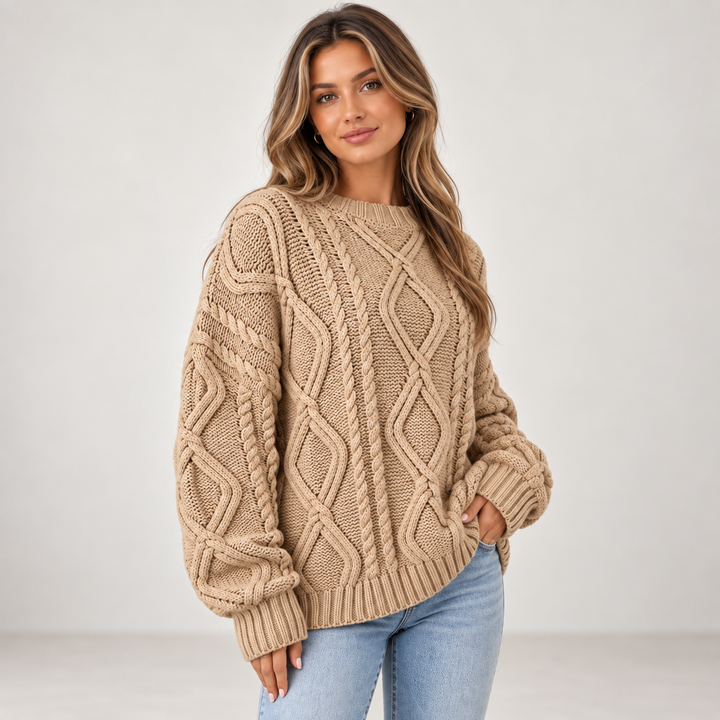 Lisbeth | Oversized Kabelstrikket Sweater til Kvinder med Rund Hals Abrikos