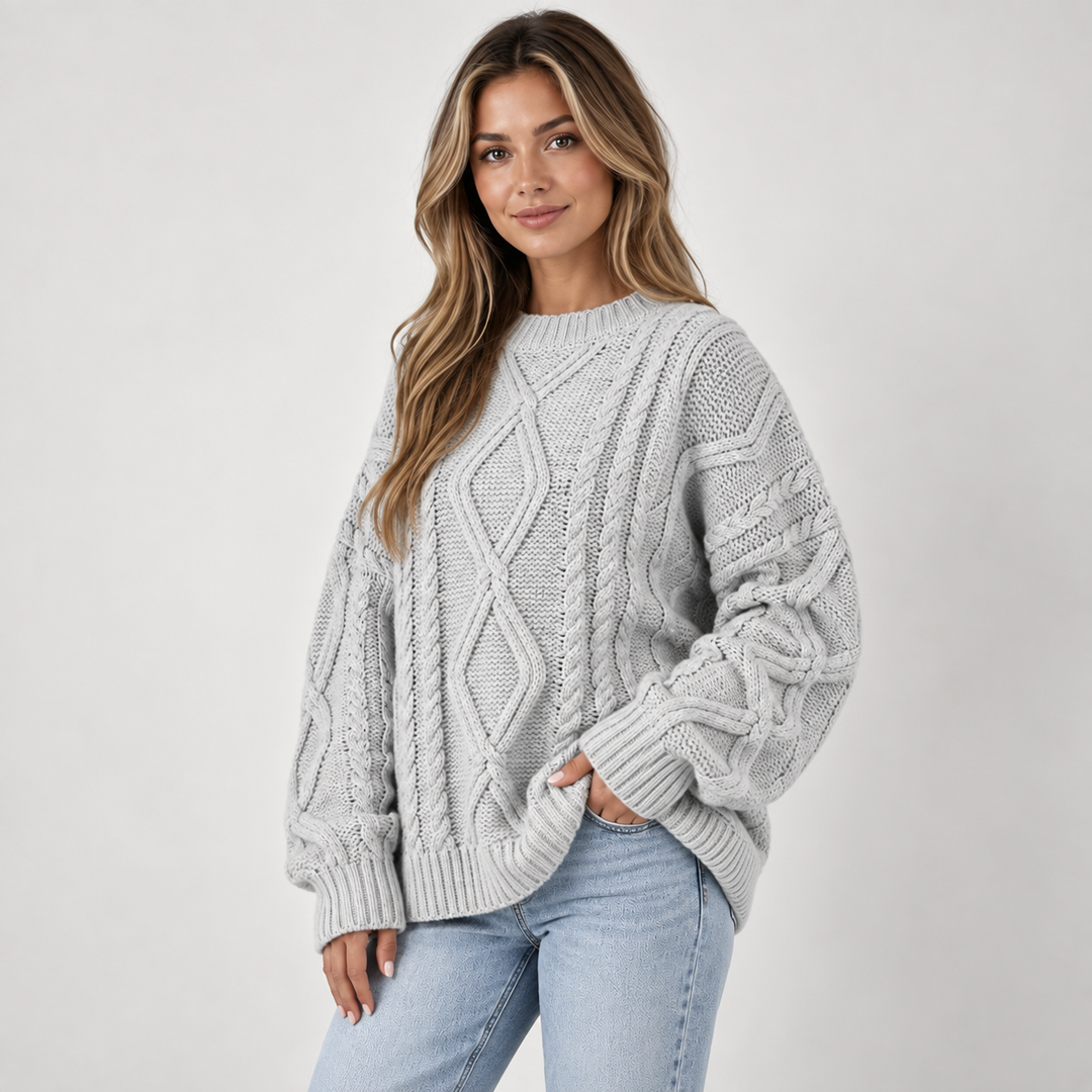Lisbeth | Oversized Kabelstrikket Sweater til Kvinder med Rund Hals Abrikos